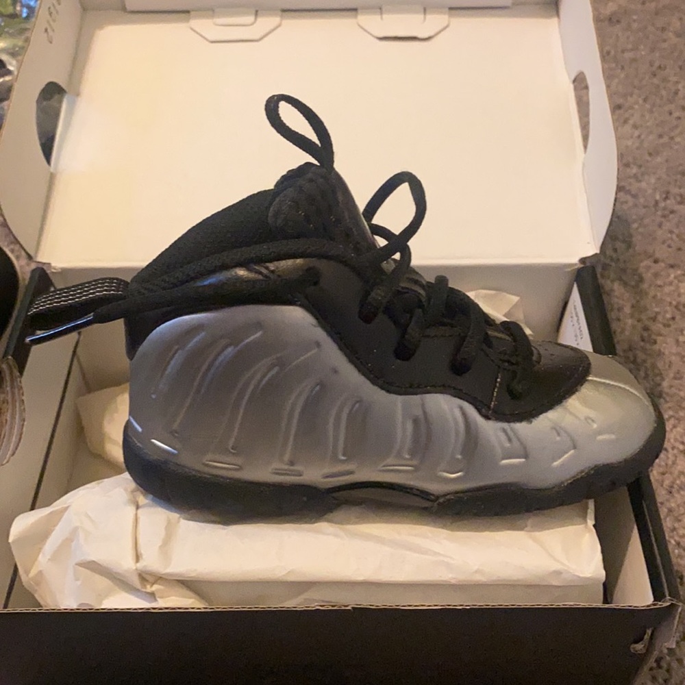 NIKE LITTLE POSITE ONE